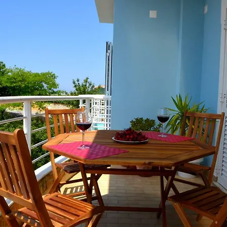 Sea Breeze Apartment Lagos
